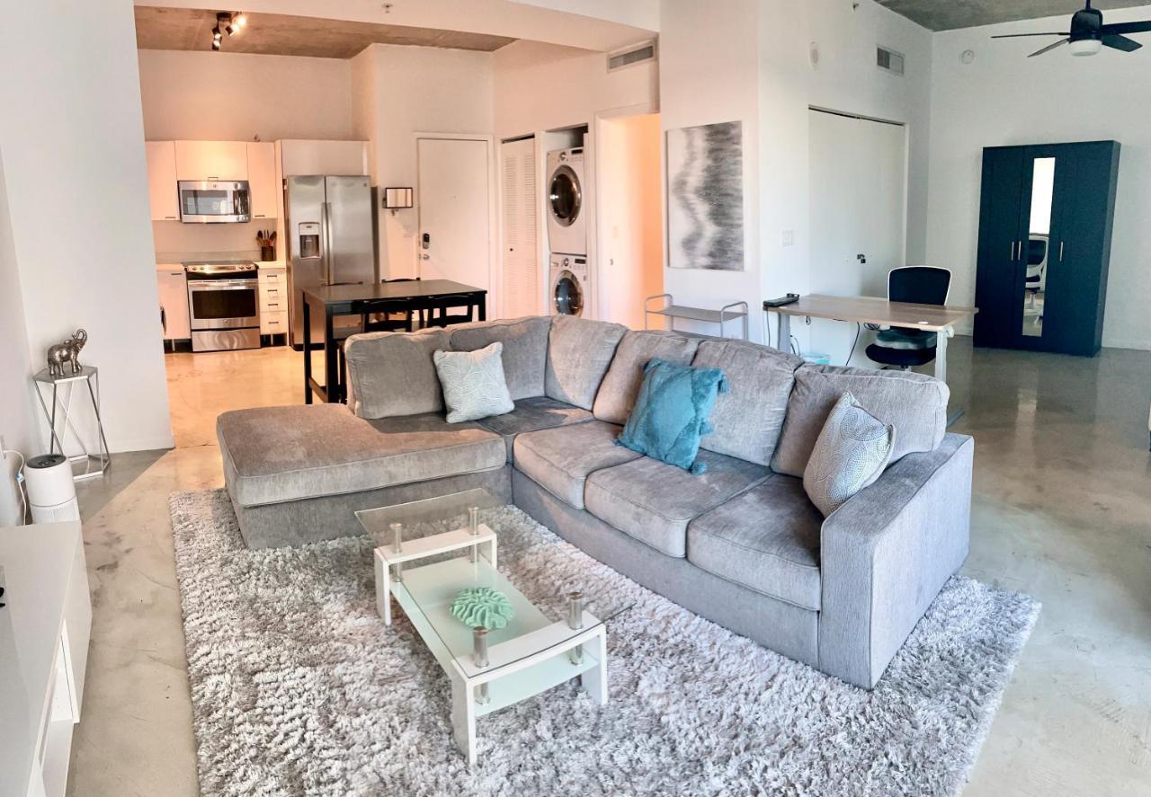 1Br Loft In Downtown With Bay View And Workspace Miami Esterno foto