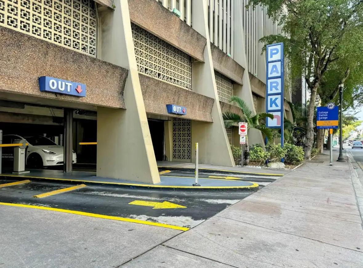 1Br Loft In Downtown With Bay View And Workspace Miami Esterno foto